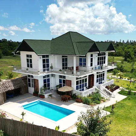 Maneri Villa And Apartments